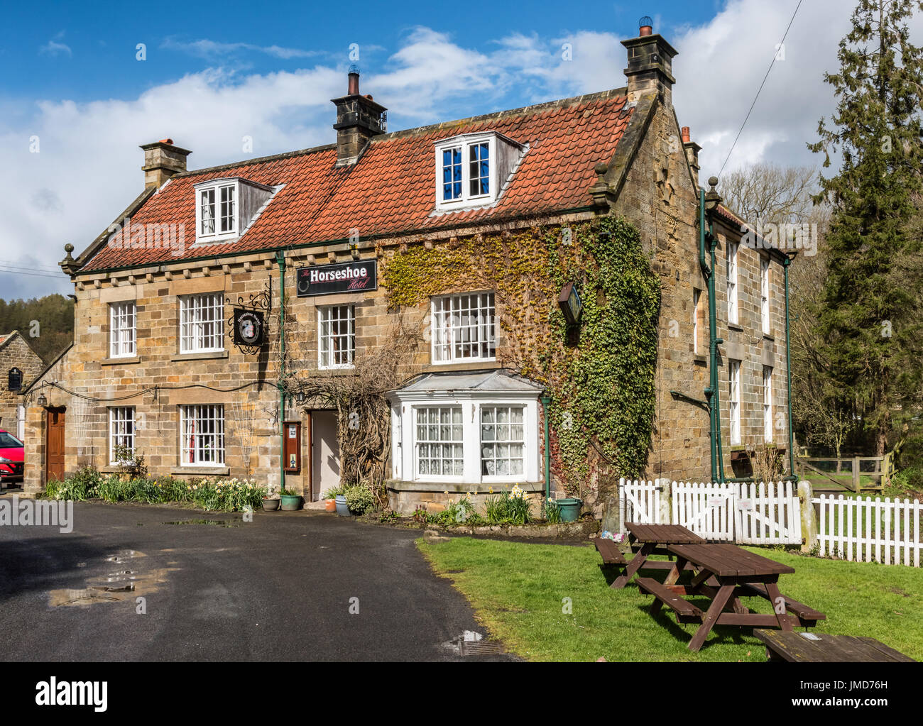 The horseshoe bridge hires stock photography and images Alamy