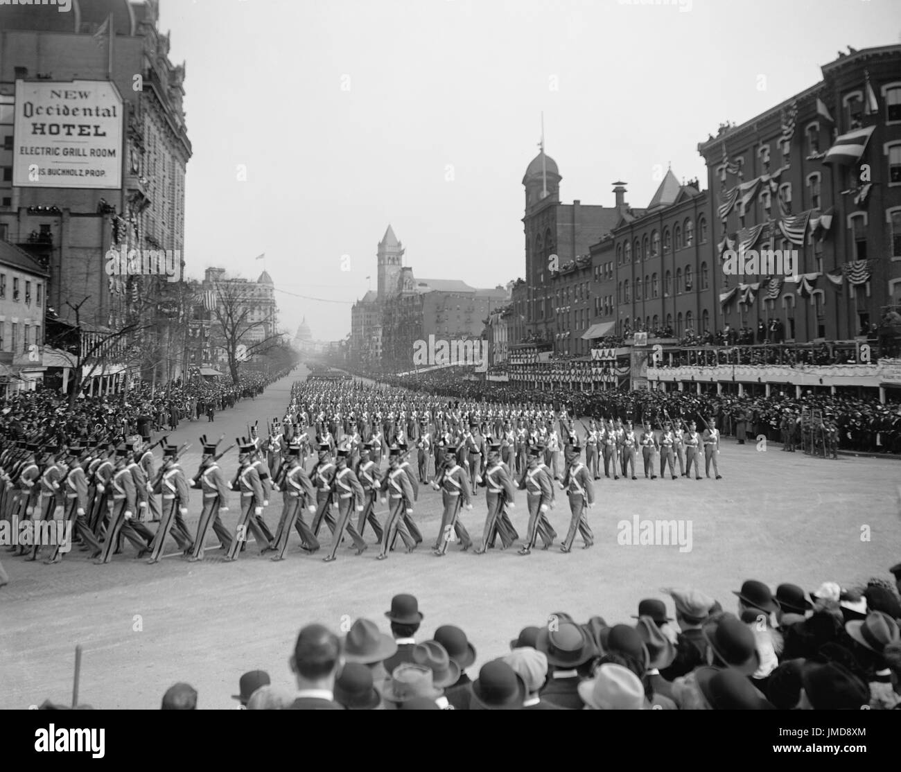 Inauguration Parade for U.S. President Woodrow Wilson, Pennsylvania Avenue, Washington DC, USA, Harris & Ewing, March 4, 1913 Stock Photo