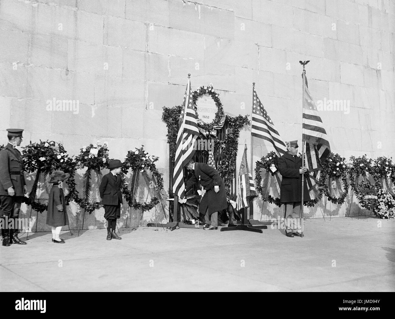George Washington Birthday Ceremony, Washington Memorial, Washington DC, USA, Harris & Ewing, February 22, 1922 Stock Photo