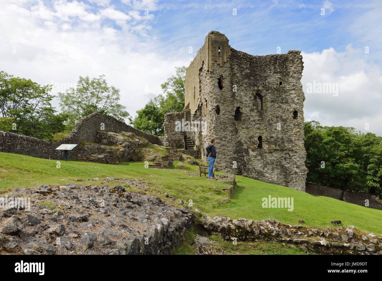 Castleton in the Peak District National Park, Derbyshire, UK Stock ...