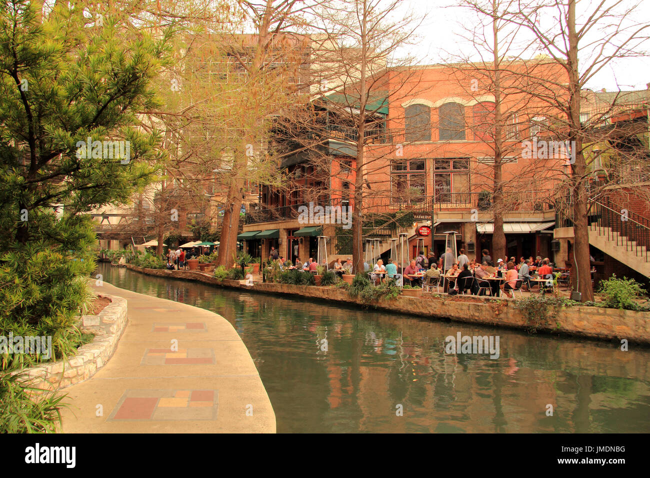 San antonio riverwalk night hi-res stock photography and images - Alamy