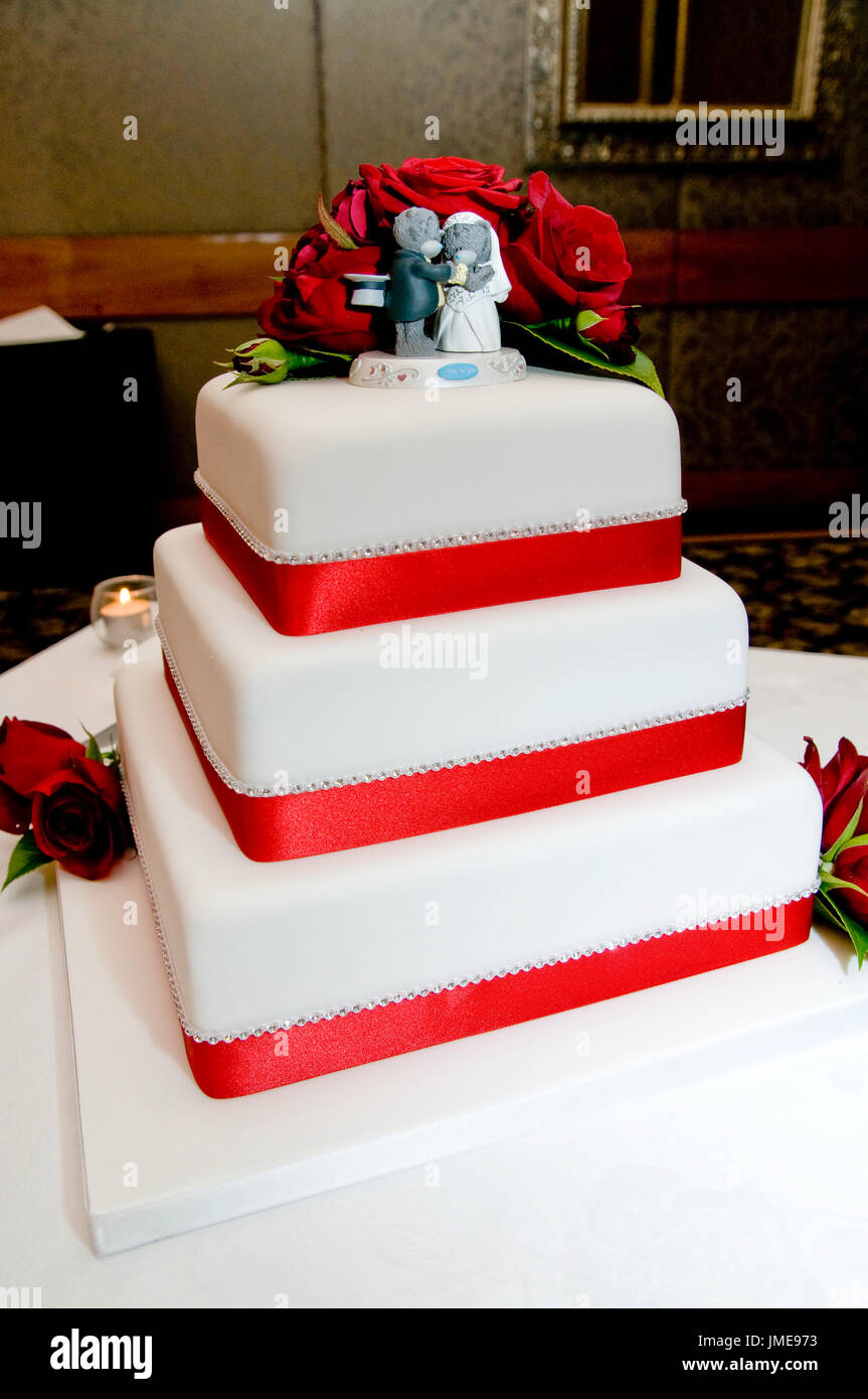 Page 3 Wedding Reception Table Layout High Resolution Stock Photography And Images Alamy