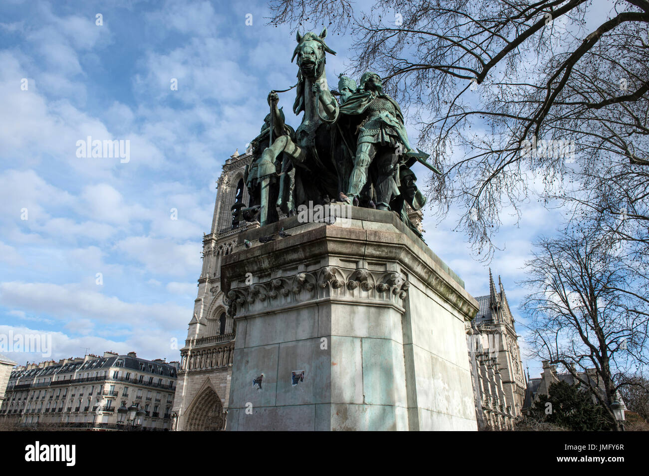 EUROPE, FRANCE, PARIS, NOTRE DAME, CHARLEMAGNE STATUE Stock Photo