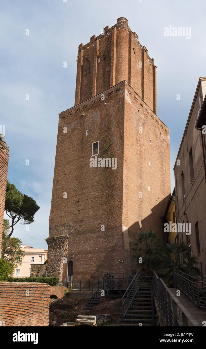 Rome, Italy.  Trajan's Market.  The 13th century Torre delle Milizie. It has leaned slightly ever since an earthquake in the 14th century.  The Histor Stock Photo