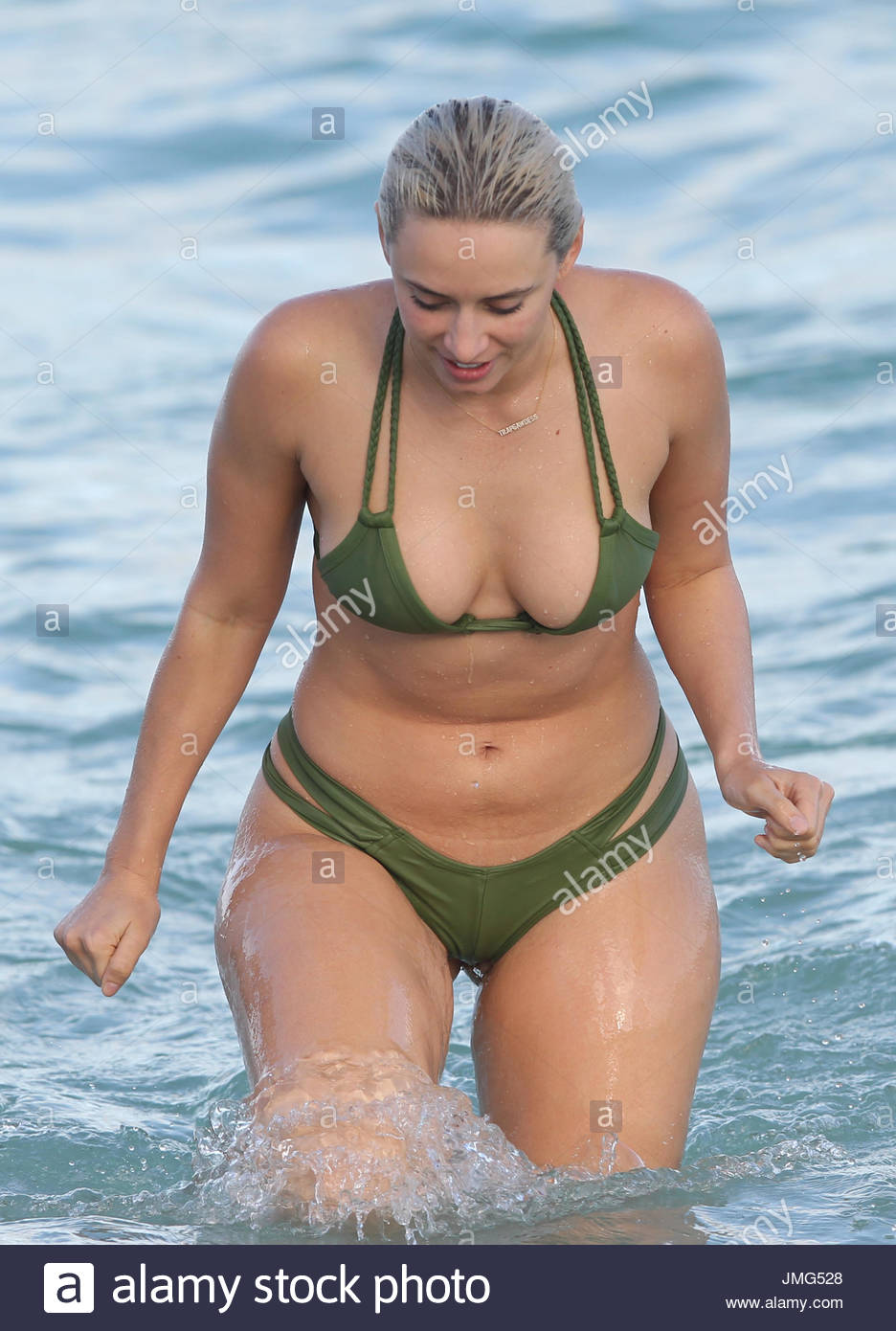 YesJulz sex YesJulz photos