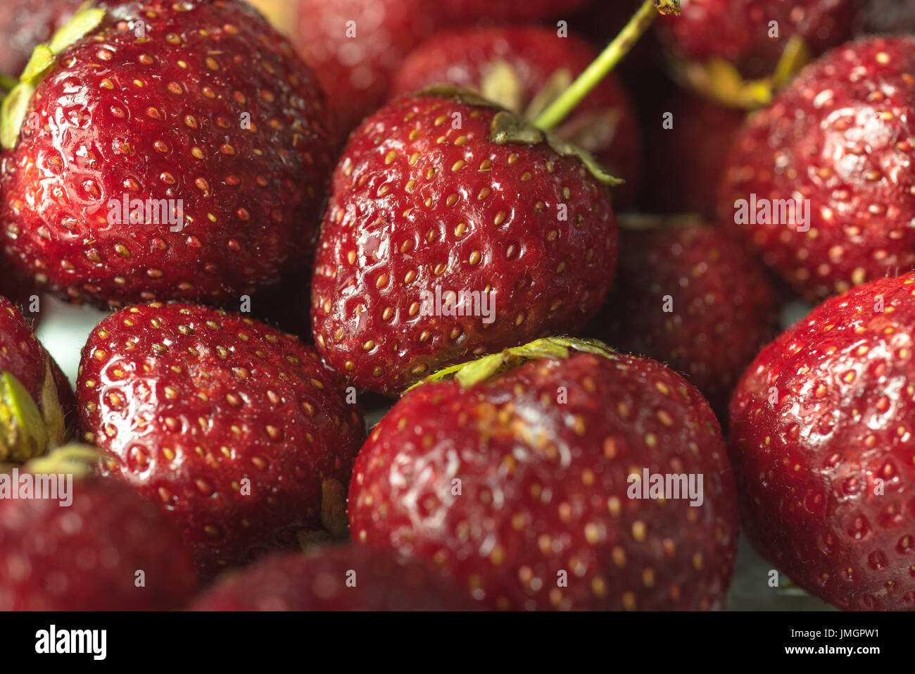 Picture of fresh ripe perfect strawberry. Macro Stock Photo - Alamy