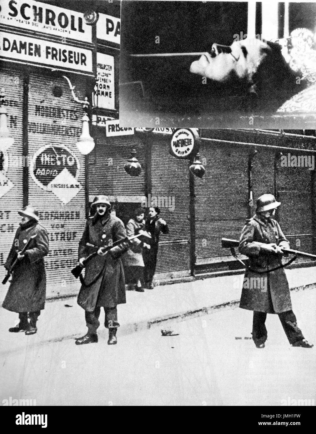 1934 - Armed troops patrol Vienna after assassination of Doctor Dolfus. Stock Photo