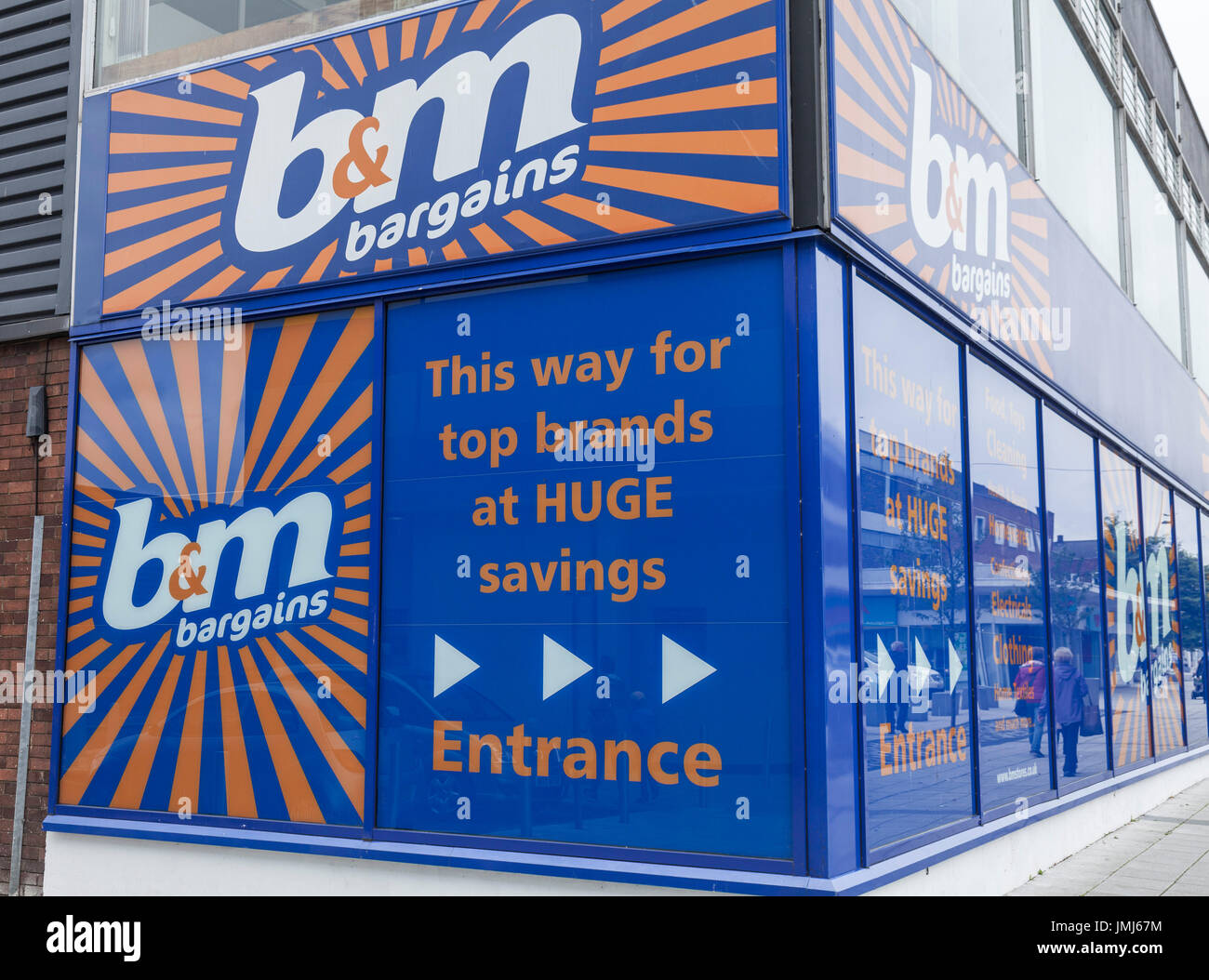 B and m exterior hires stock photography and images Alamy