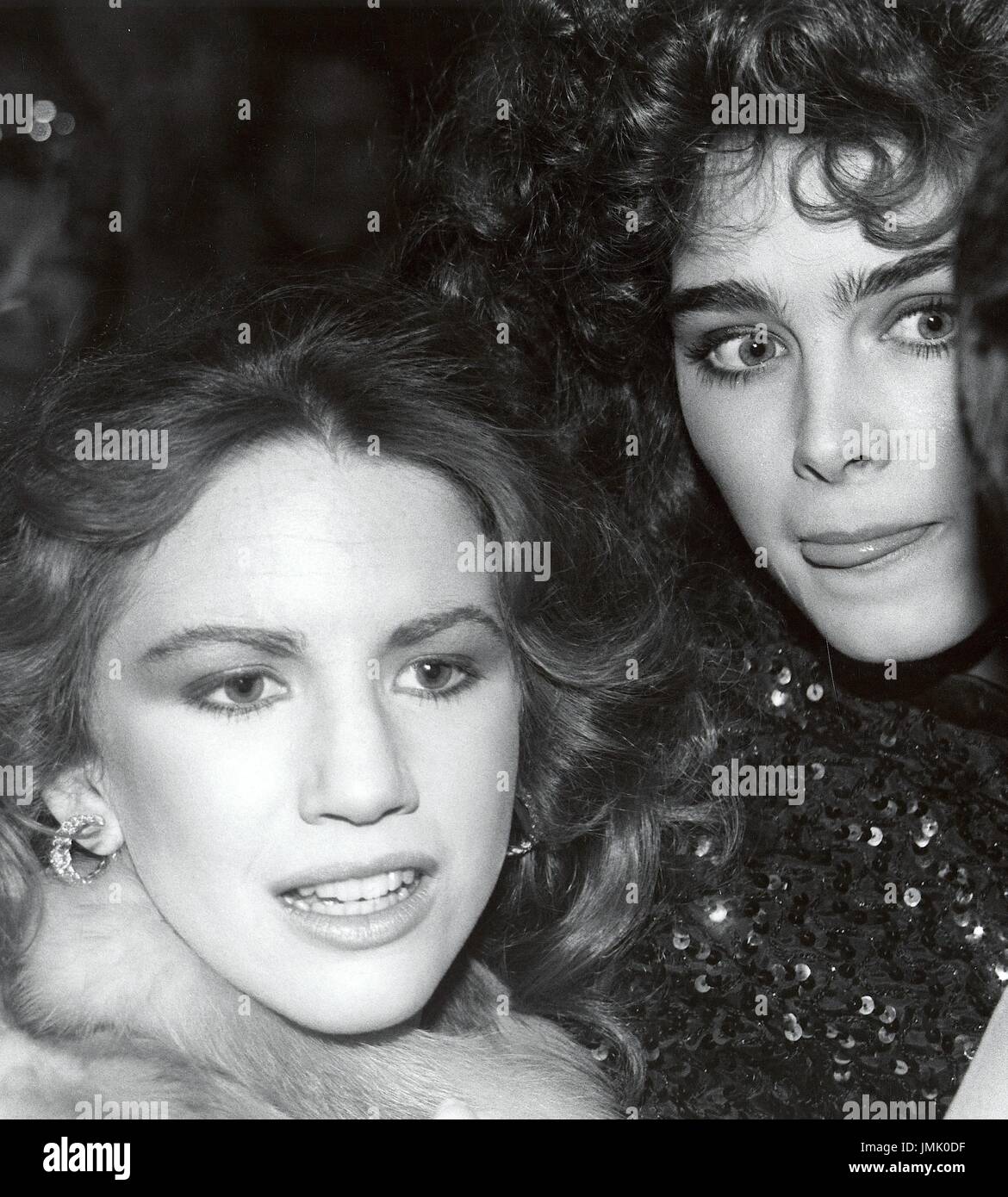 RTMcbride / MediaPunch BROOKE SHIELDS AND MELISSA GILBERT MAY 1985 NIGHT OF  100 STARS RADIO CITY MUSIC HALL NEW YORK CITY CREDIT ALL USES Stock Photo -  Alamy