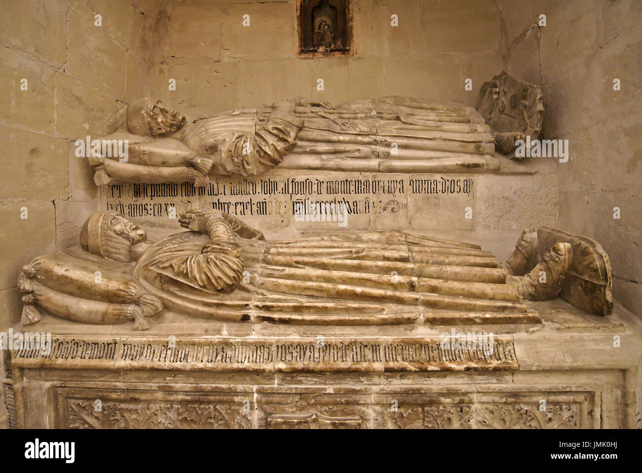 'Señores de Montemayor' chapel in Cuenca cathedral, C.La Mancha, Spain. XVI century. 'Juan Alfonso de Montemayor el Viejo y el Mozo' sepulchres. Stock Photo