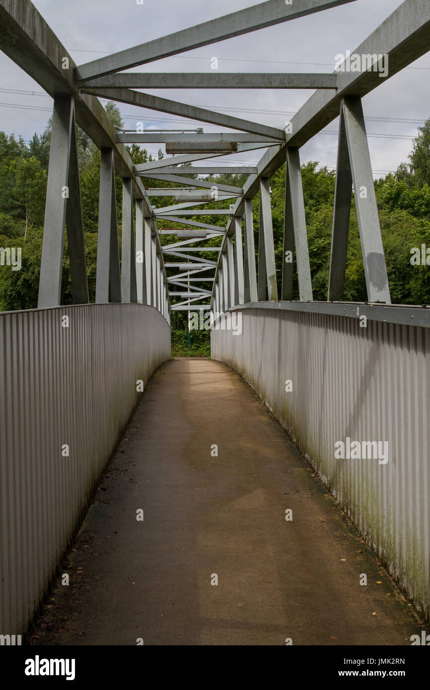 Metal footbridge at Runcorn East Railway Station Stock Photo