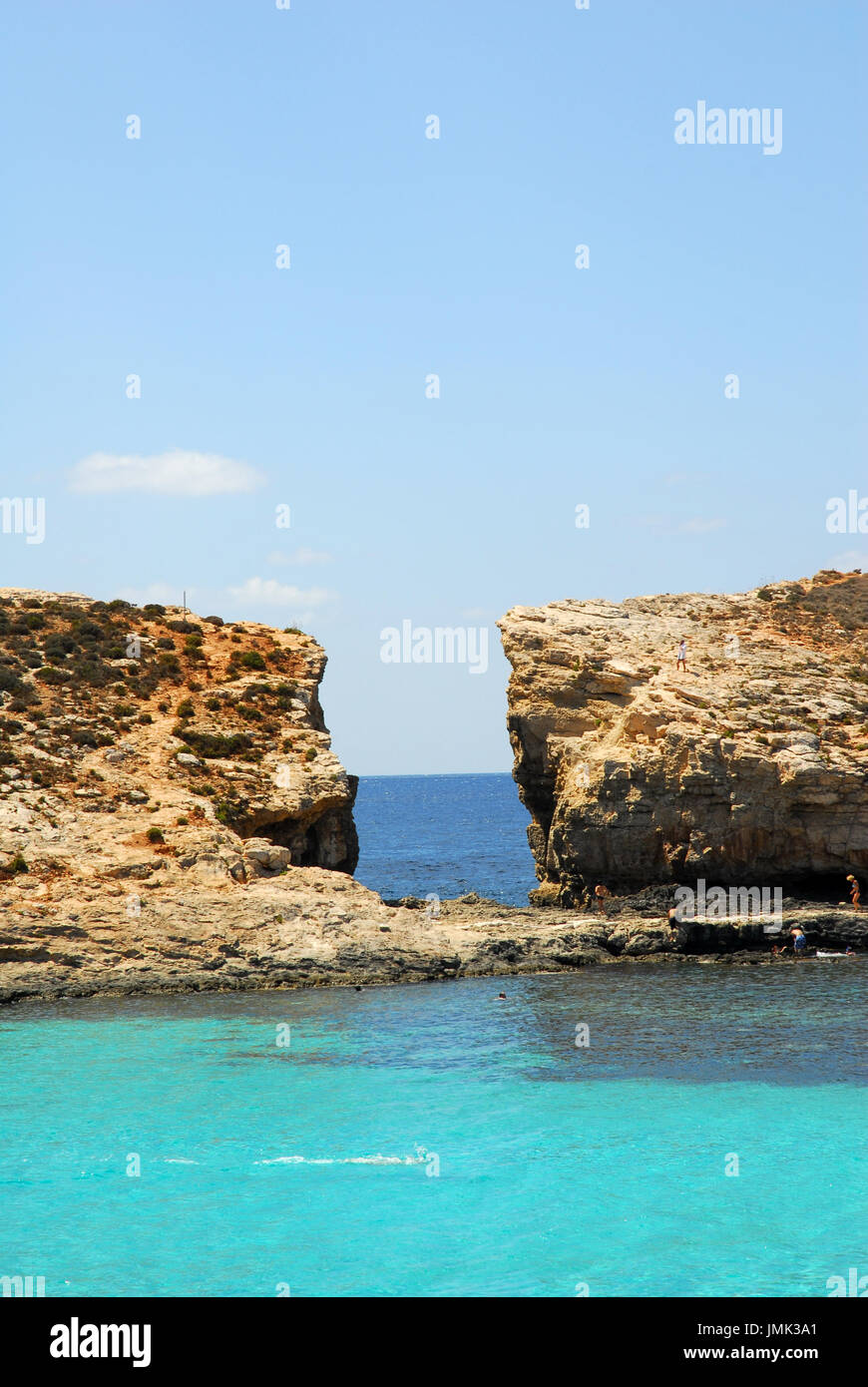 Blue lagoon images hi-res stock photography and images - Alamy