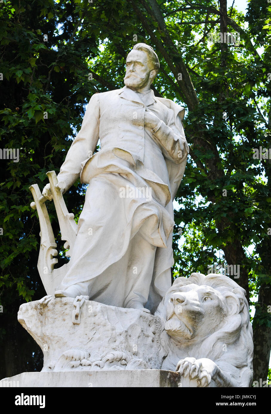 Statue of Victor Hugo in Rome, Italy Stock Photo - Alamy