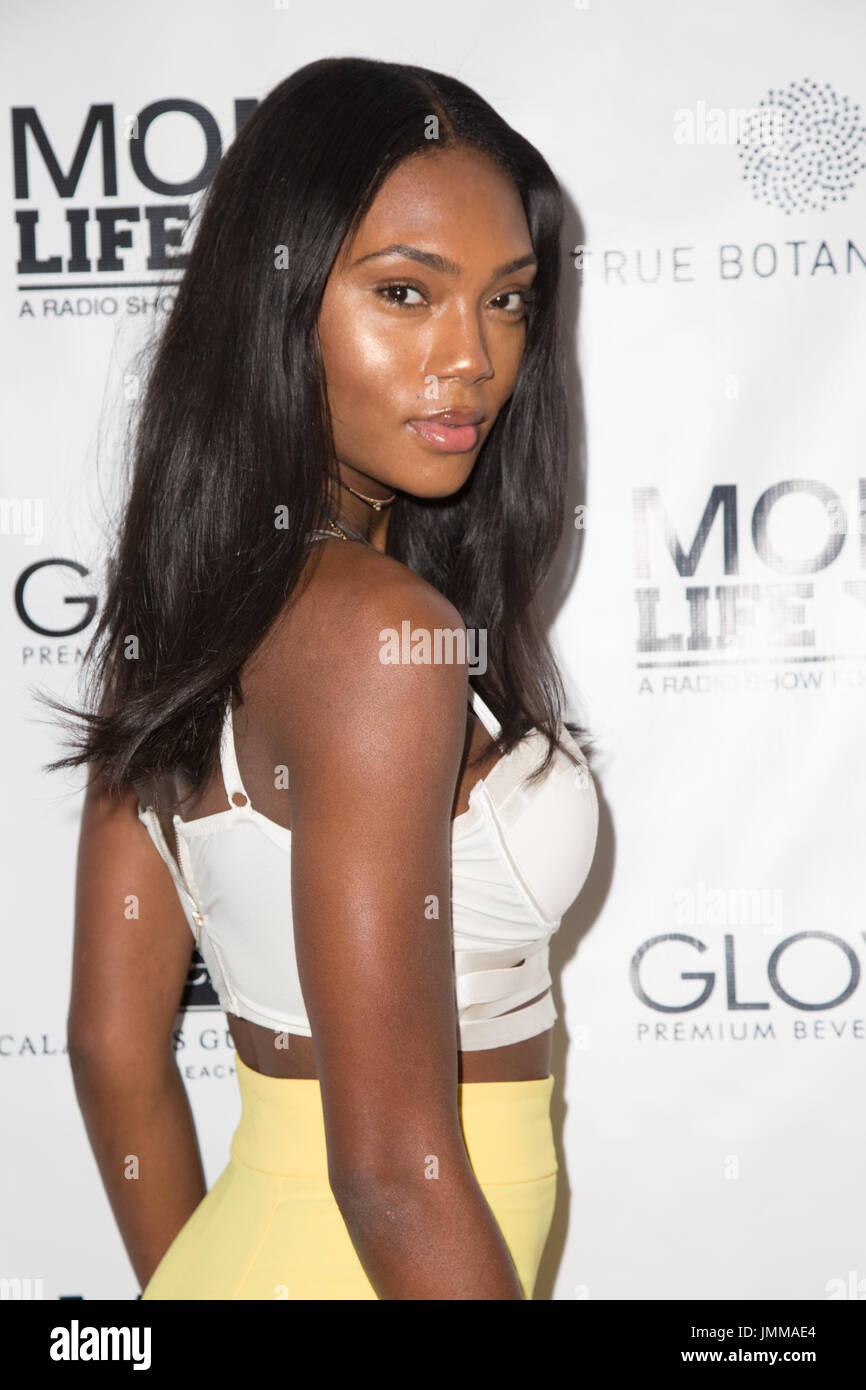 Malibu, California, USA. 27th July, 2017. Model Afiya Bennett adttends 'A Celebrity Evening of Wellness' at Calamigos Beach Club in Malibu California on July 27th, 2017.  Credit:  Sheri Determan/Alamy Live News Stock Photo