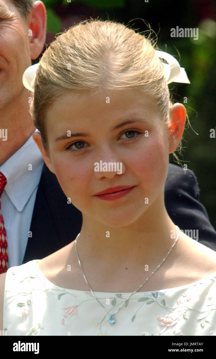 Washington, DC April 30, 2003 Elizabeth Smart attends the Rose