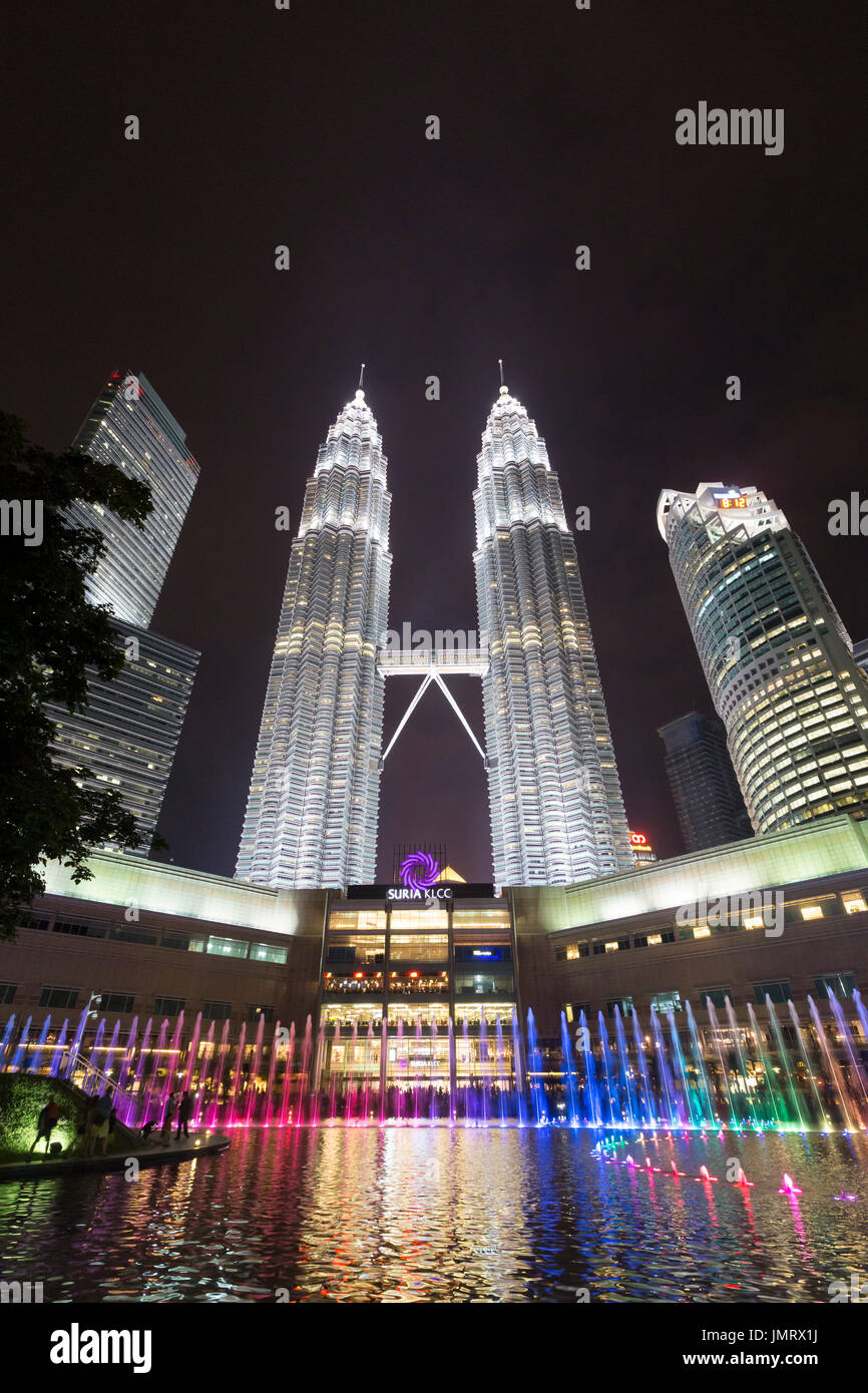 KLCC lake symphony water fountain show, Kuala Lumpur, Malaysia Stock Photo