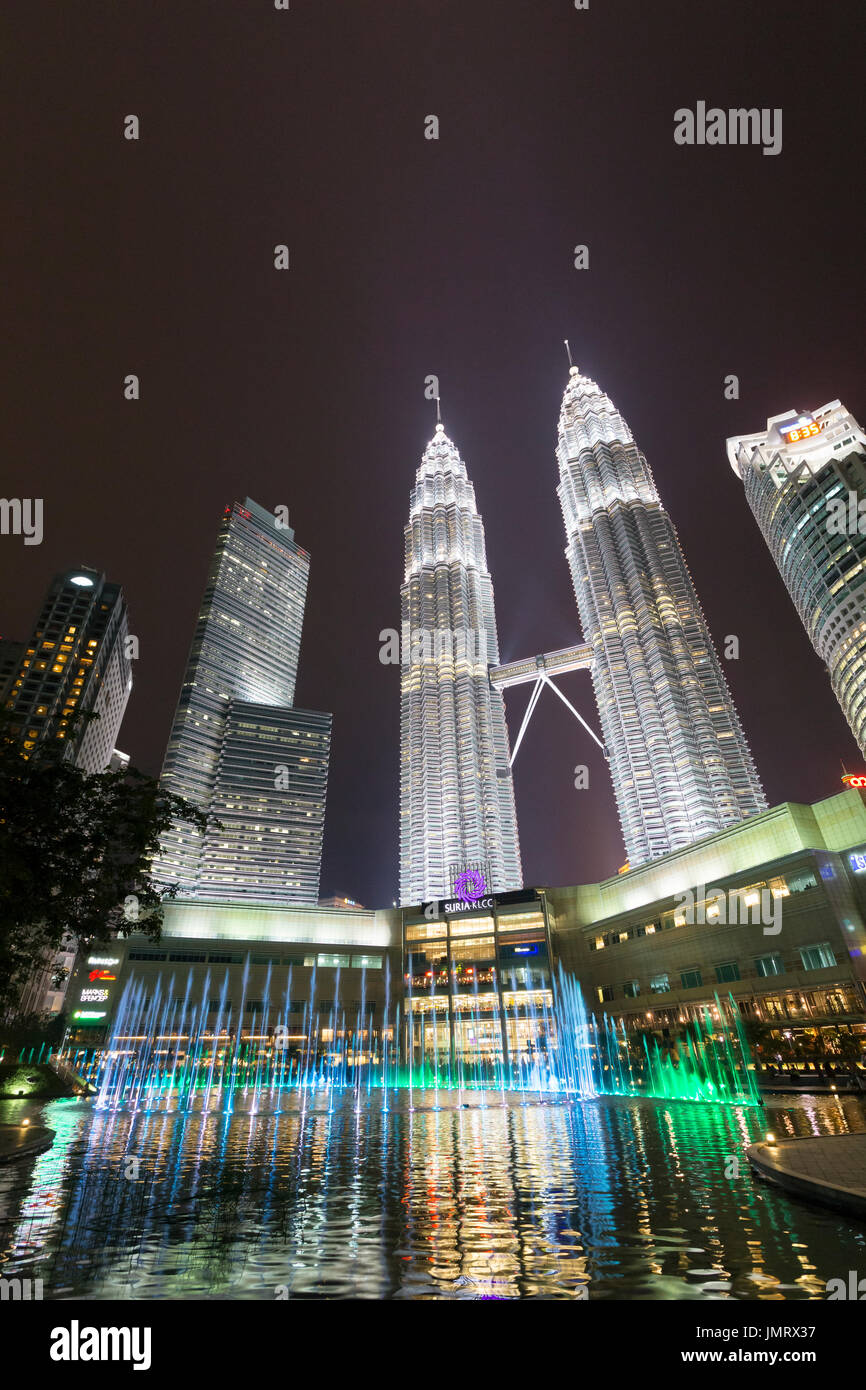 KLCC lake symphony water fountain show, Kuala Lumpur, Malaysia Stock Photo