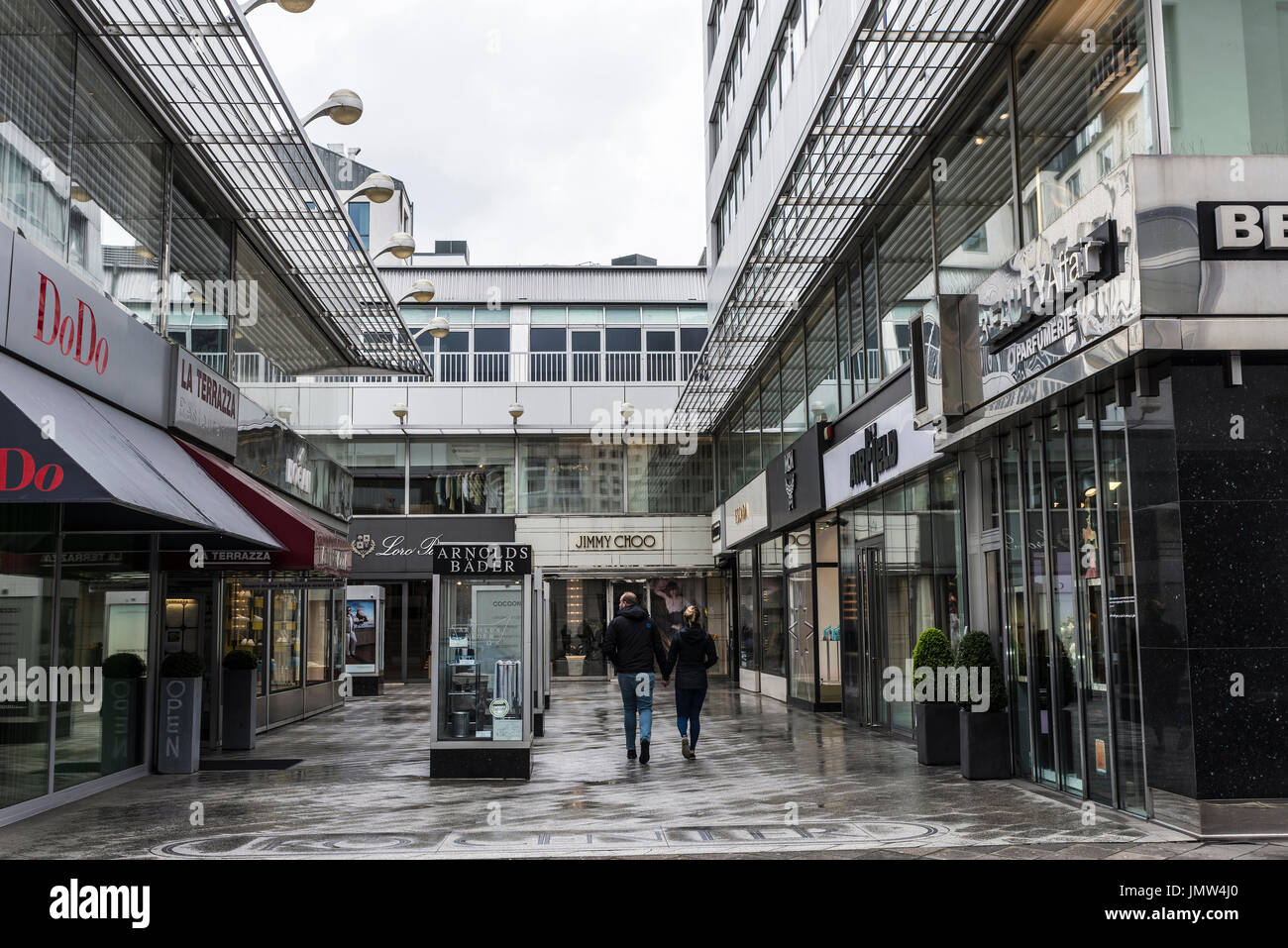 Shopping mall dusseldorf germany hires stock photography and images Alamy