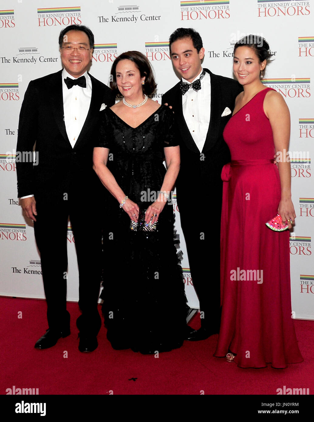 (Left to right) Yo-Yo Ma, Jill Hornor Ma, Nicholas and Emily Ma Stock