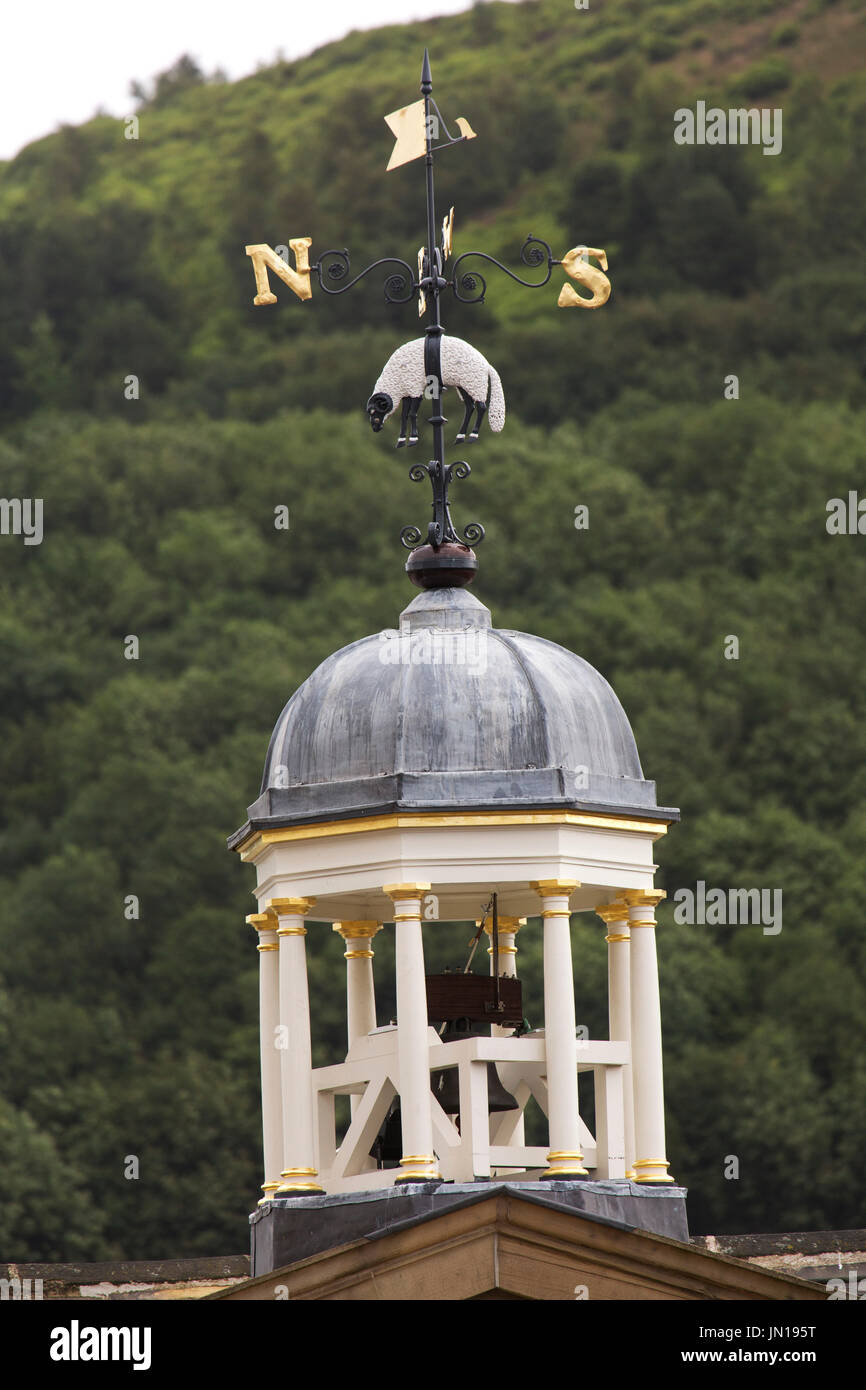 Halifax, UK. 28th July, 2017. The renovated weather vane of the Piece Hall in Halifax, England. The Grade-I listed building has undergone a two-year restoration costing £19 million and will re-open to the public on Yorkshire Day (1 August) 2017. Credit: Stuart Forster/Alamy Live News Stock Photo