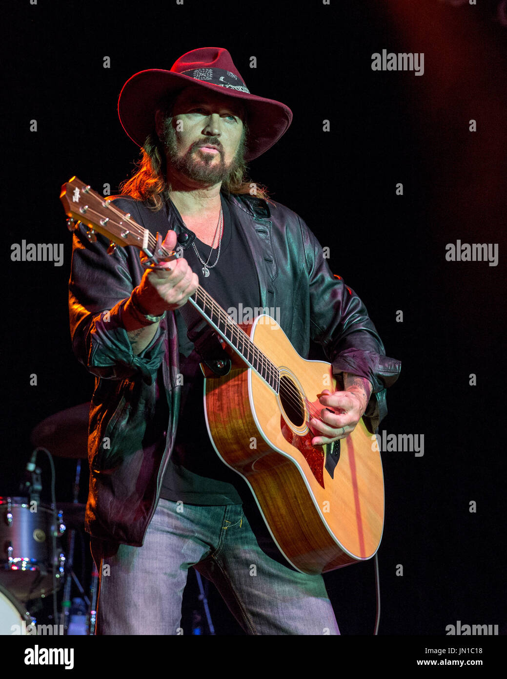 Billy Ray Cyrus Performance High Resolution Stock Photography And Images - Alamy
