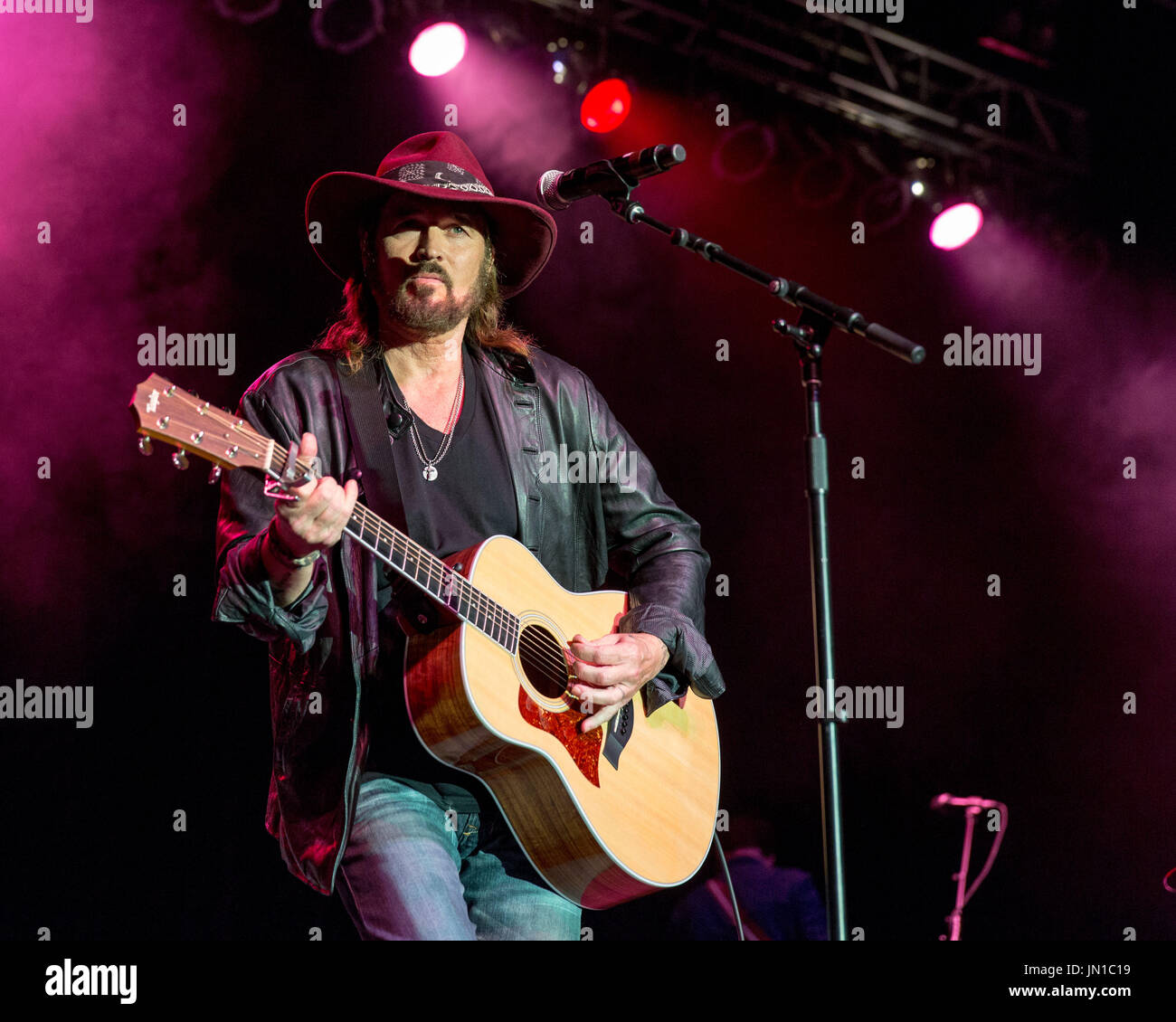 Bowler, Wisconsin, USA. 28th July, 2017. BILLY RAY CYRUS opens 2017 tour at North Star Mohican