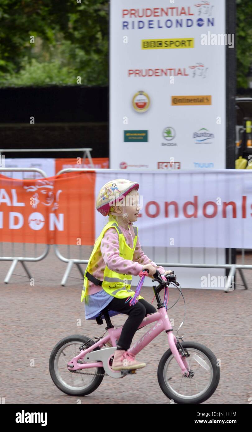 London, UK. 29th July, 2017. The Prudential RideLondon.Photo Credit: Marcin Libera/Alamy Live News Stock Photo