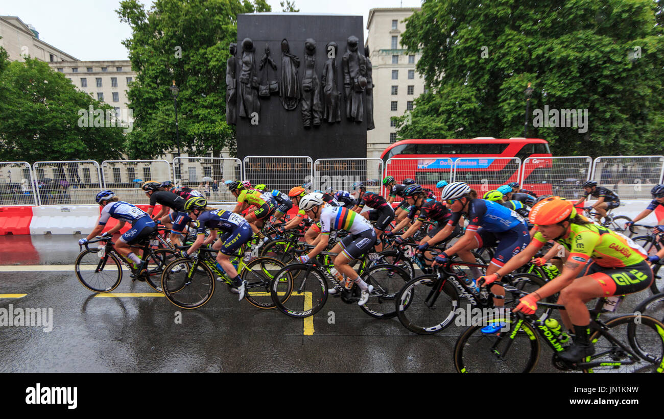 Ridelondon Shell London, UK, 29 June 2017. RideLondon Classique. The wet streets of ...