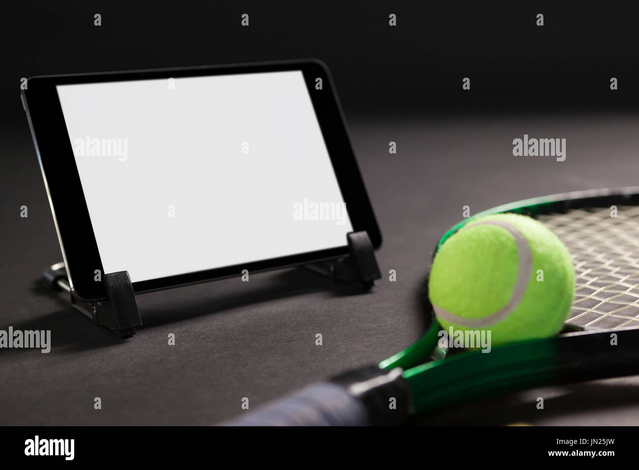 Digital tennis hi-res stock photography and images - Alamy