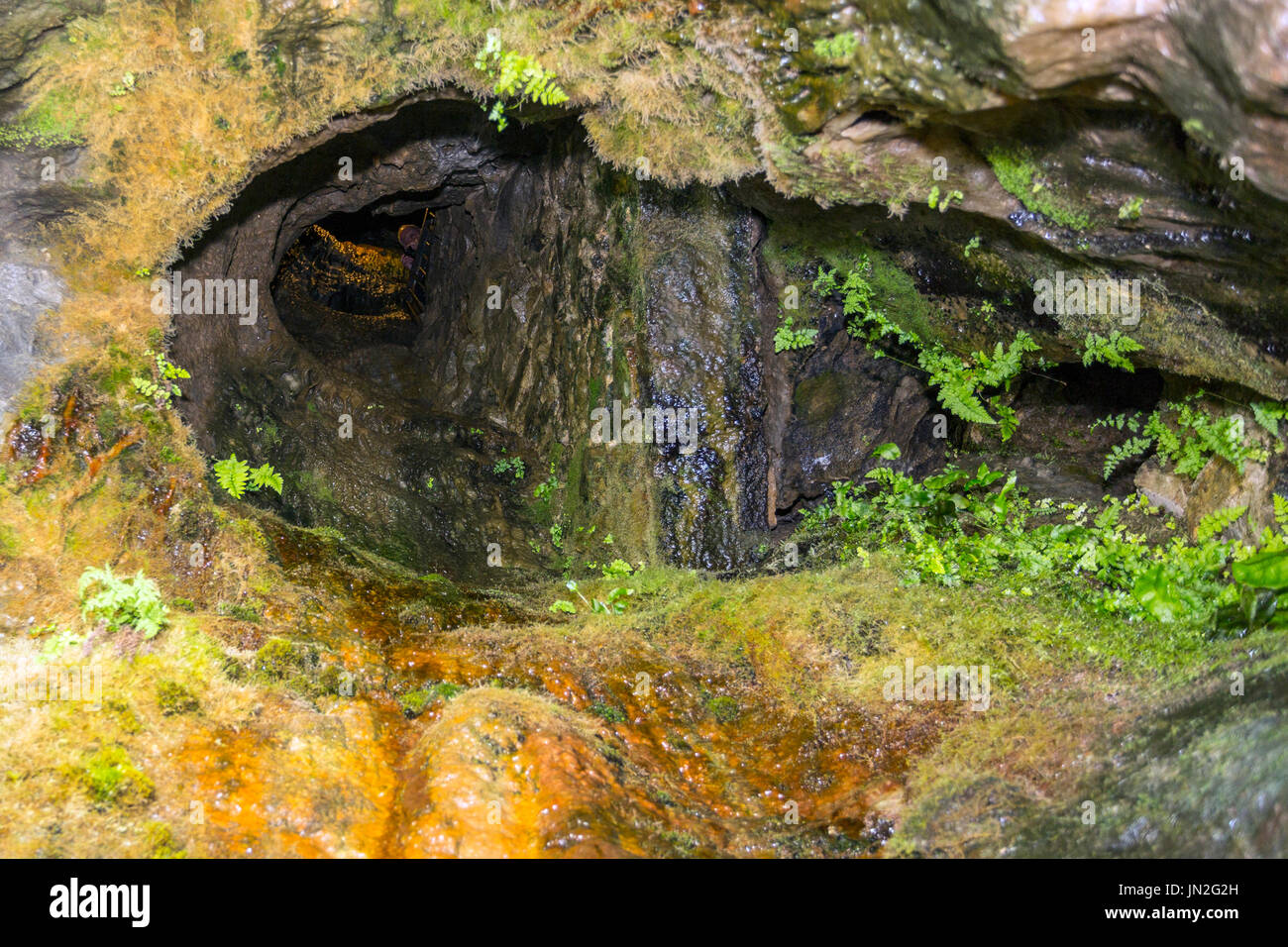 A vertical shaft in the Blue John Cavern, nr Castleton, Peak District, Derbyshire, England, UK Stock Photo
