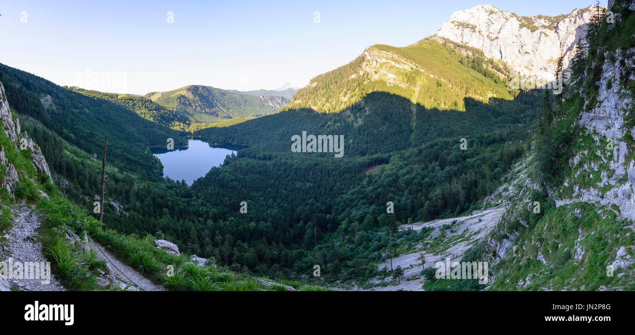 mountain Höllengebirge, lake Hinterer Langbathsee,, Ebensee am Traunsee, Salzkammergut, Oberösterreich, Upper Austria, Austria Stock Photo