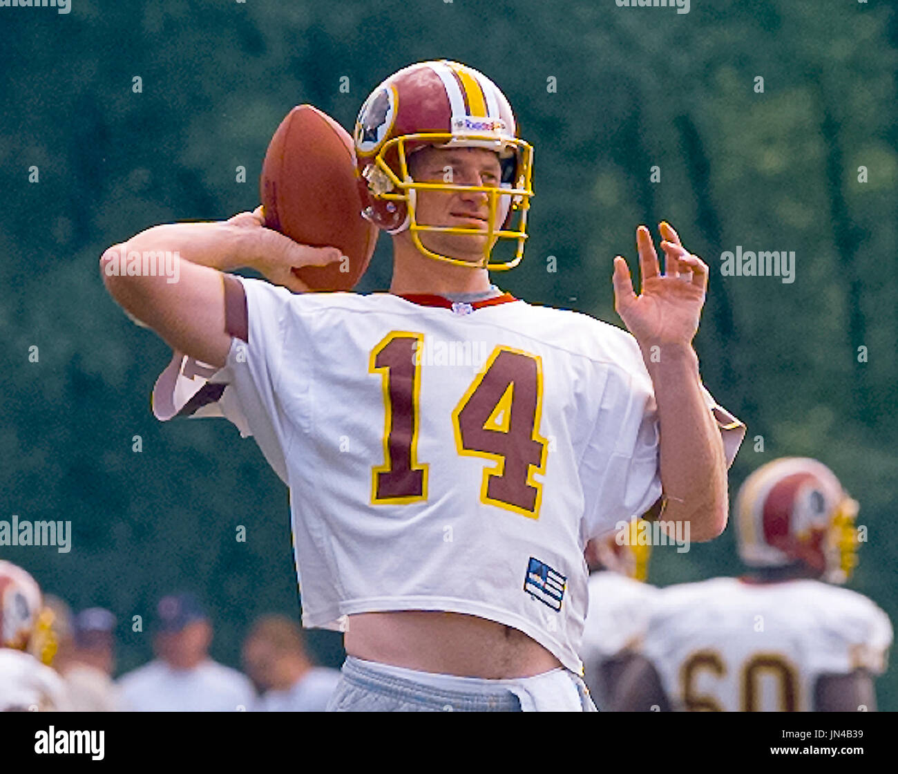 Washington Redskins quarterback Brad Johnson (14) participates in