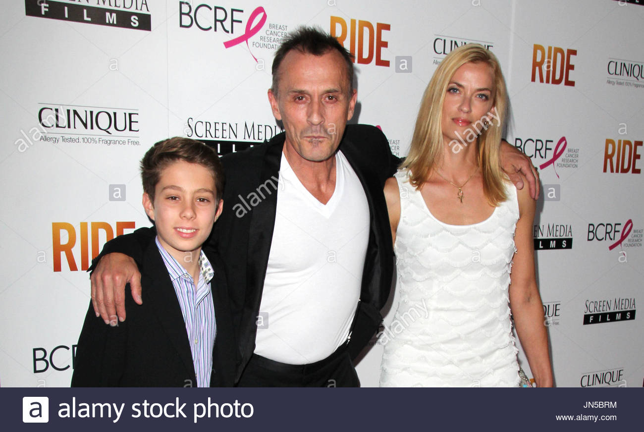 Robert Knepper, Benjamin Knepper and Nadine Kary. Celebrities on the