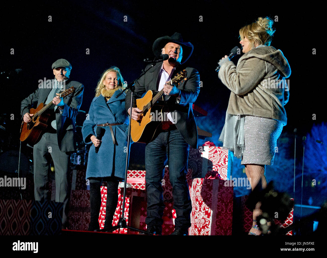 American singer-songwriter and guitarist James Taylor, Caroline Smedvig ...