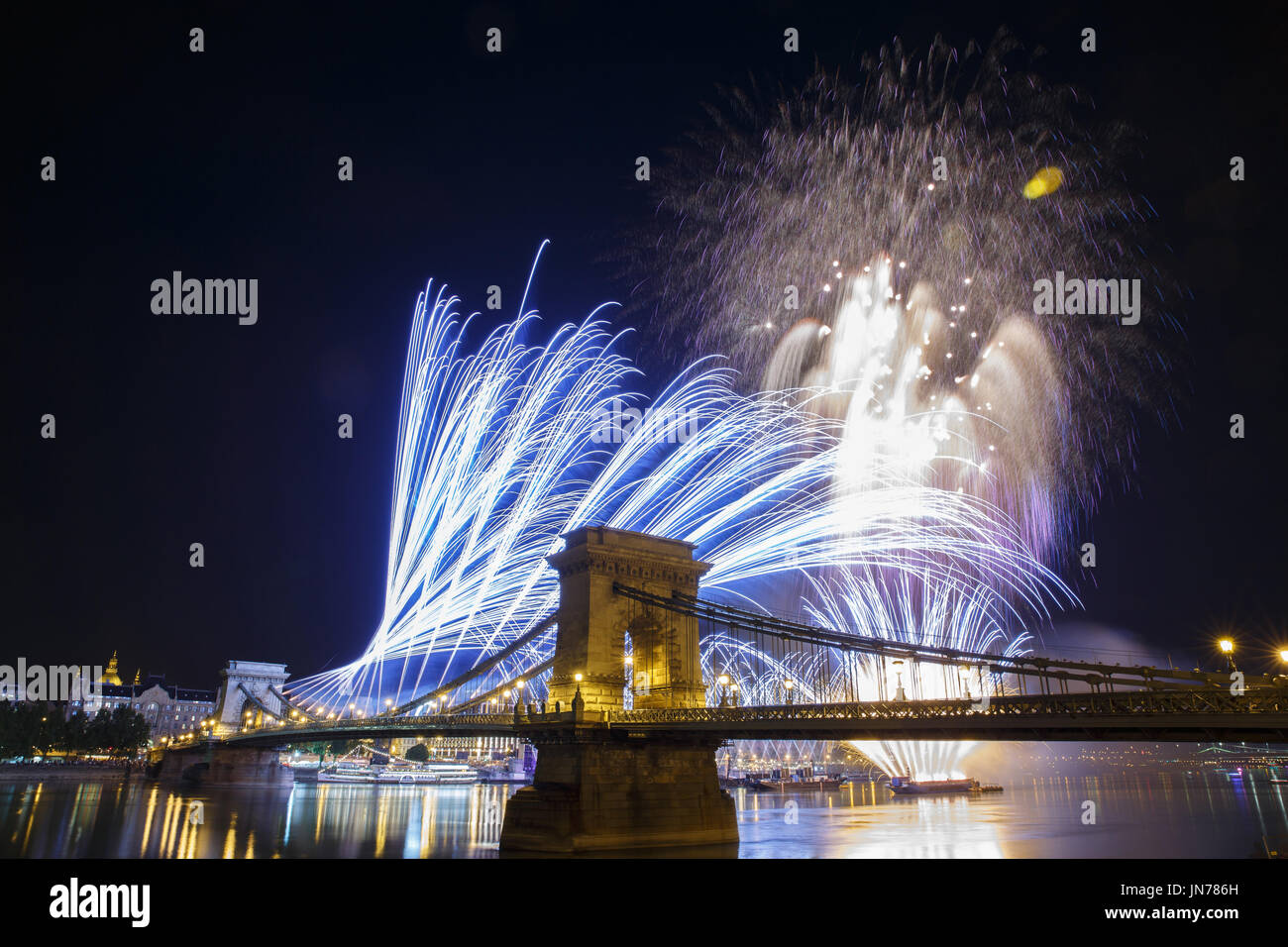 Nice Bridge In Budapest Hi res Stock Photography And Images Alamy nice-bridge-in-budapest-hi-res-stock-photography-and-images-alamy