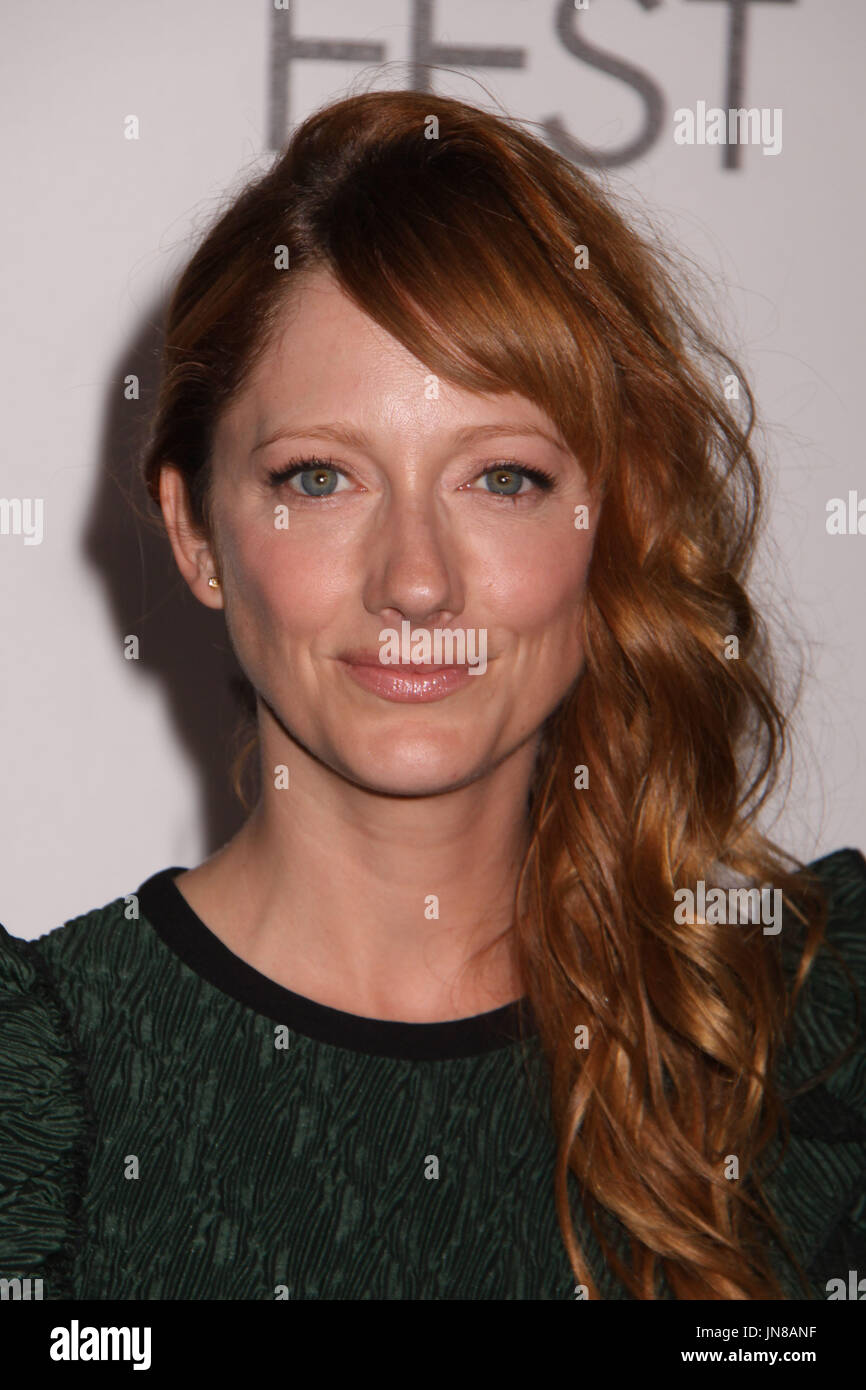 Judy Greer 110410 Love And Other Drugs Premiere Graumans Chinese 