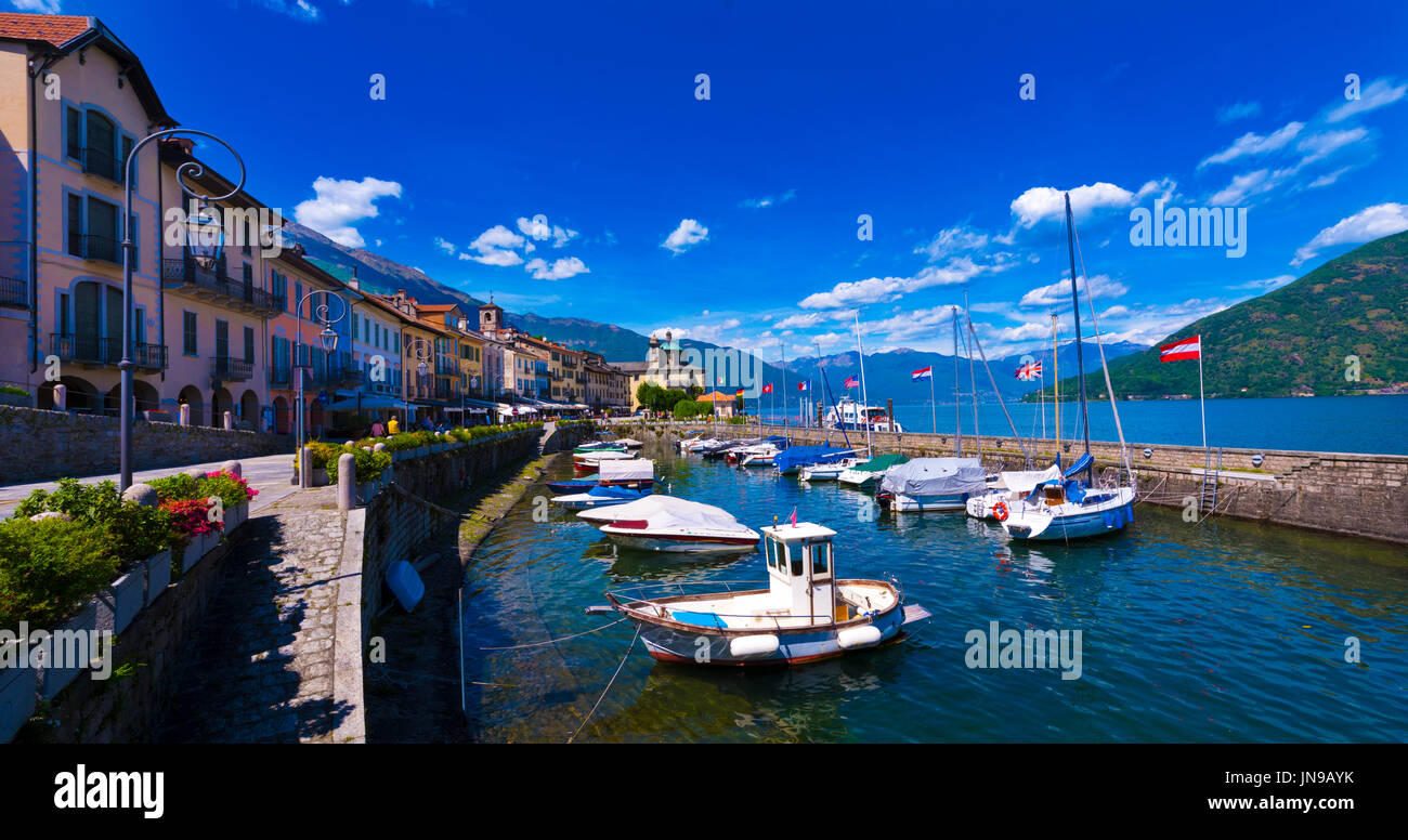 Piazza Vittorio Emanuele Lll Buildings And Habor In Cannobio Lago 