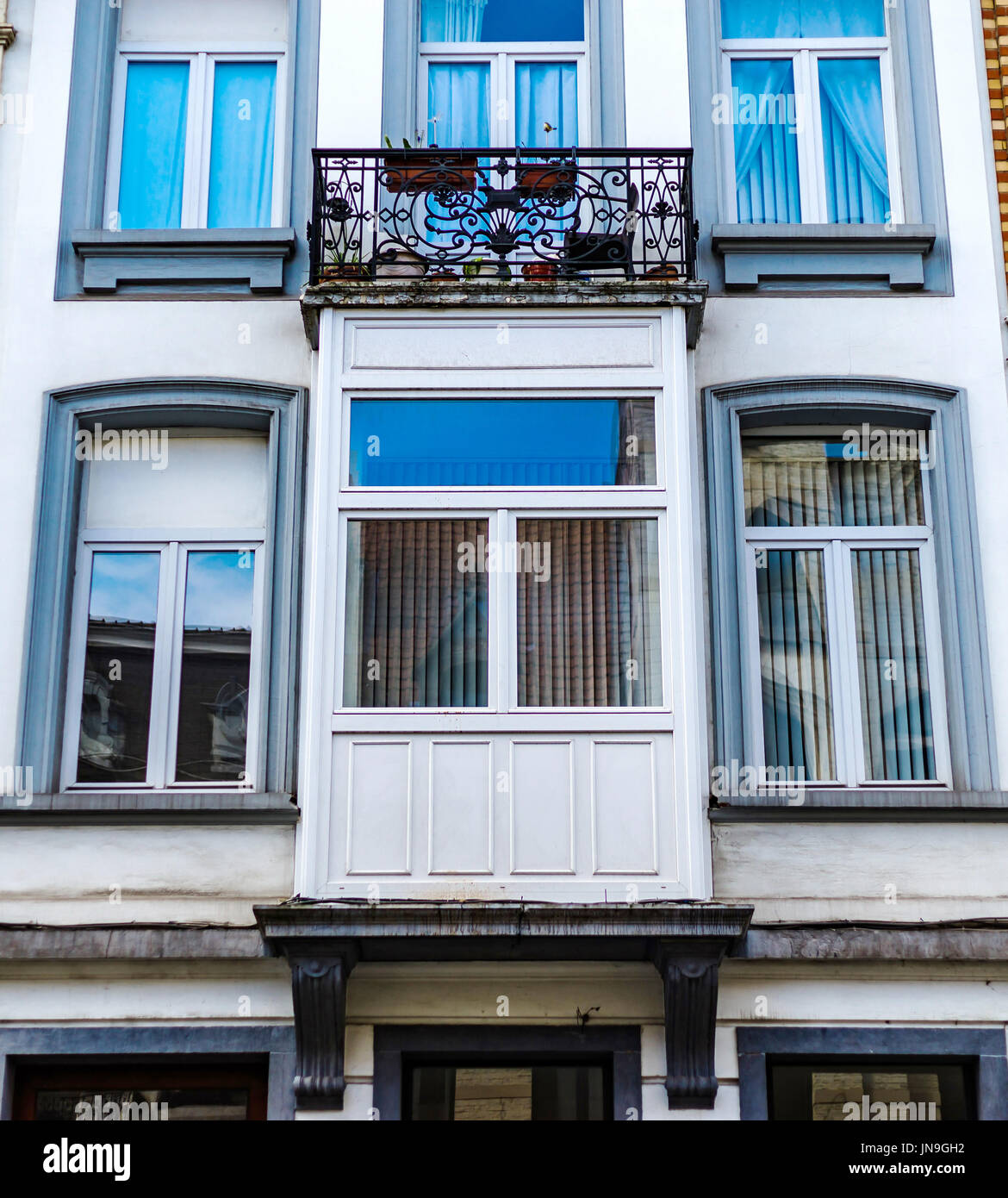 Old but renovated windows in historical part of Bruxelles, Belgium ...