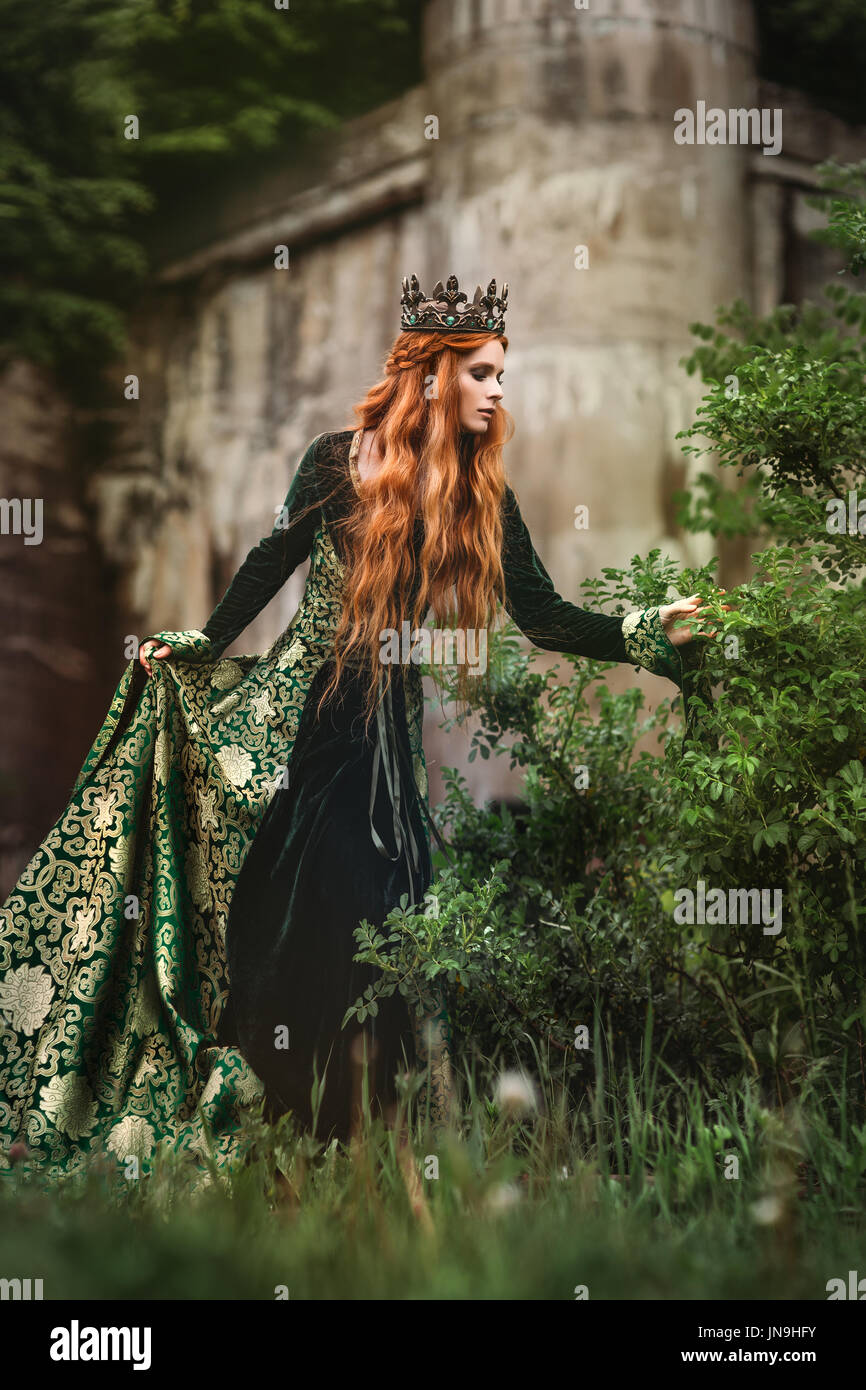 dark green dress women Chartreuse Velvet Bell Sleeve Dress L main image 0