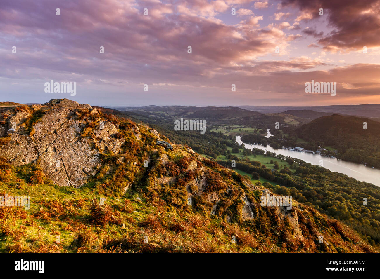 sunset from gummers how overlooking lake windermere,lake district ...