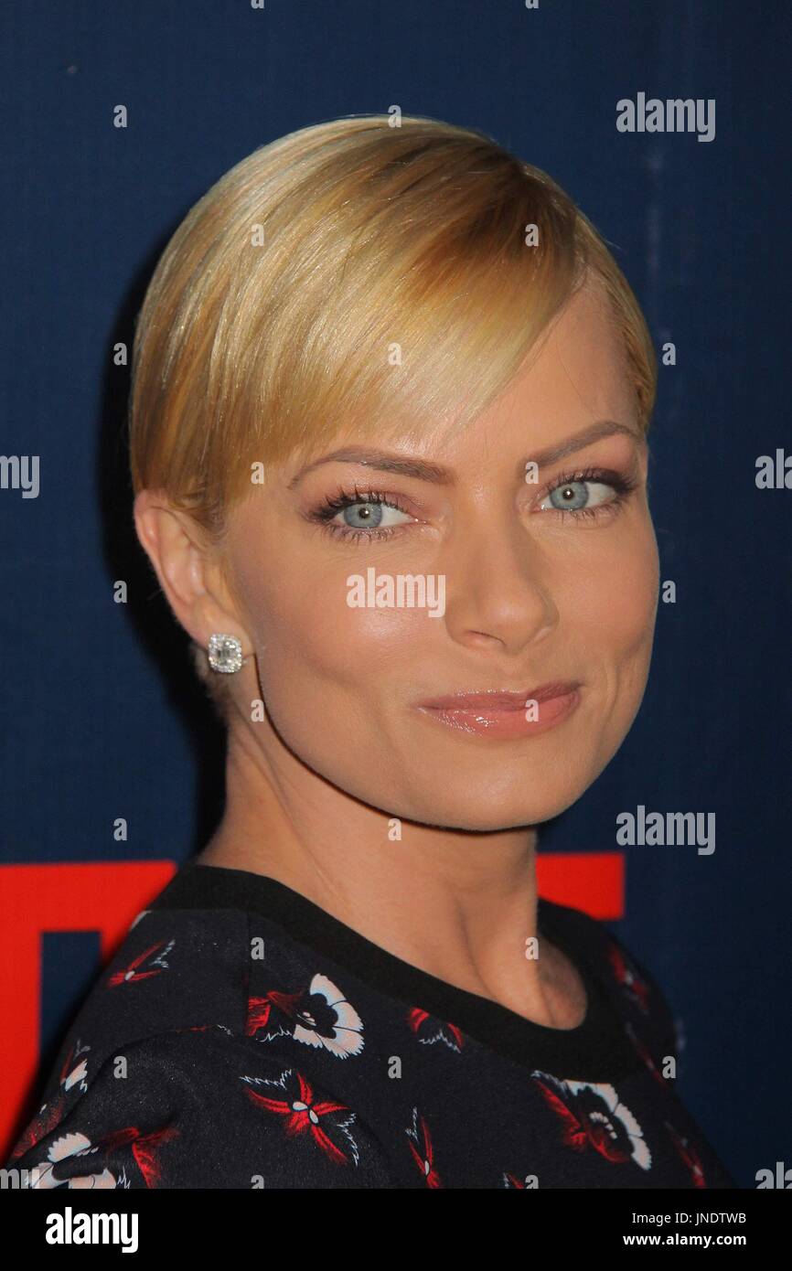 Jaime Pressly Cbs