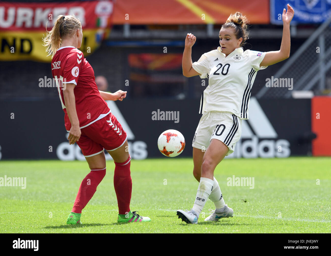 Rotterdam, Netherlands. 30th July, 2017. Germany's Lina Magull (r) and Denmark's Stine Larsen in action during the UEFA Women's EURO quarterfinals soccer match between Germany and Denmark at the Sparta Stadium in Rotterdam, Netherlands, 30 July 2017. Photo: Carmen Jaspersen/dpa/Alamy Live News Stock Photo
