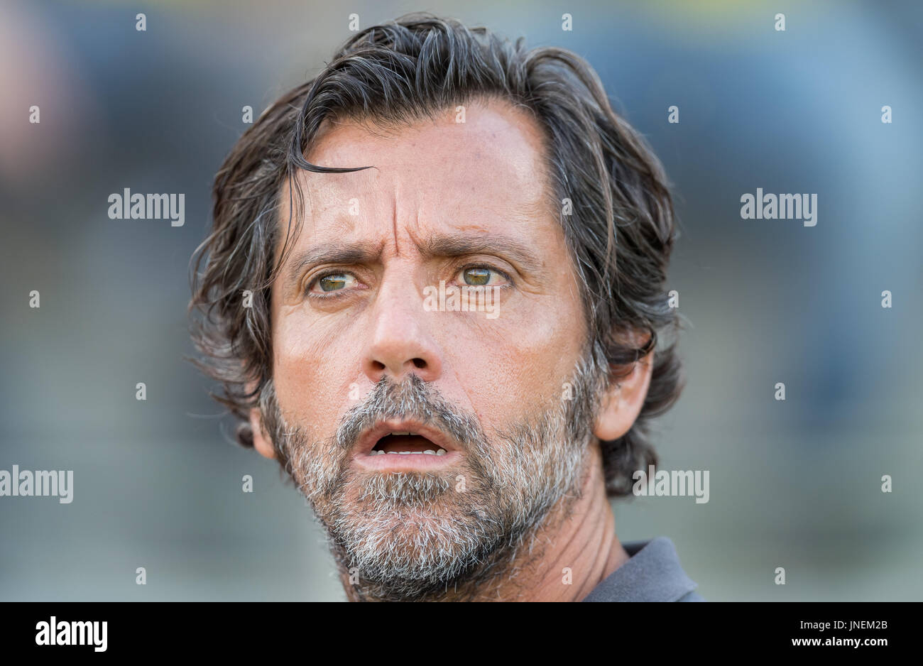 Winterthur, Switzerland. 28th July, 2017. Espanyol's coach Quique Flores, photographed during the soccer test match between Borussia Dortmund and RCD Espanyol de Barcelona in Winterthur, Switzerland, 28 July 2017. Photo: Guido Kirchner/dpa/Alamy Live News Stock Photo
