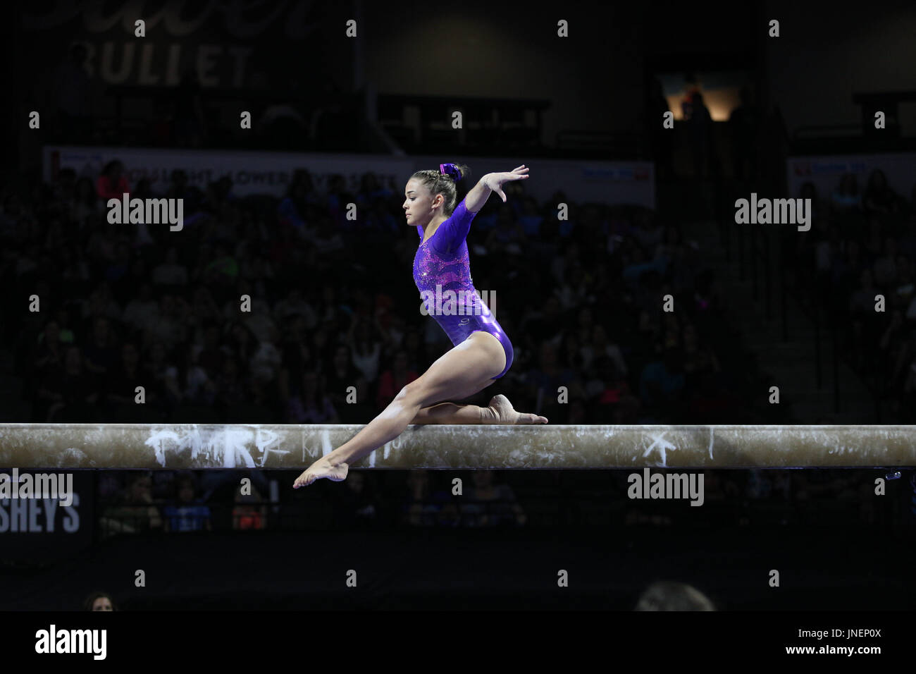 Olivia dunne hi-res stock photography and images - Alamy