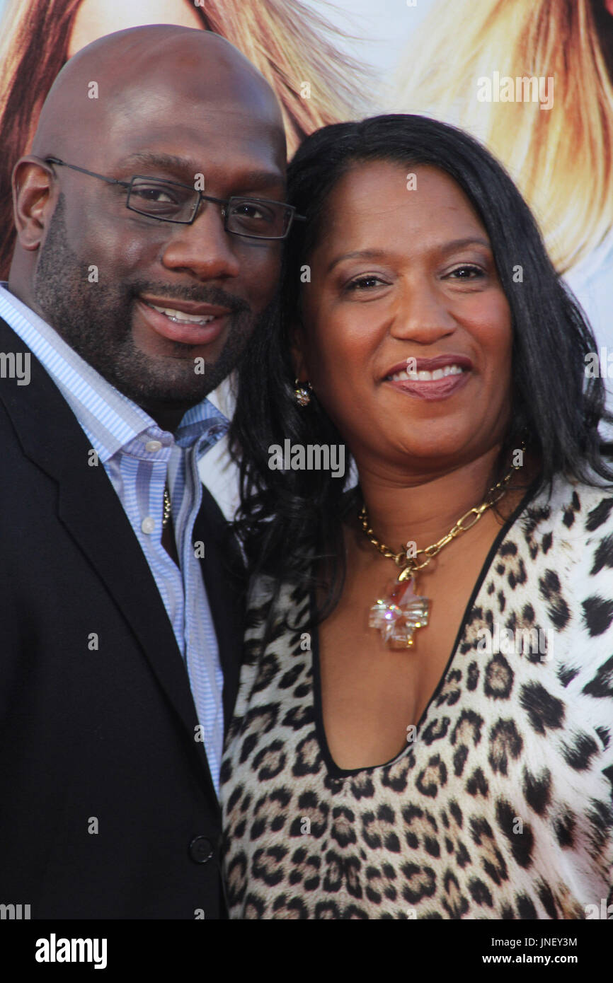 Richard t jones wife