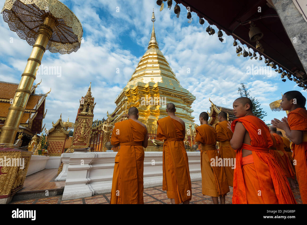 Monks praying at Wat Phra That Doi Suthep, Chiang Mai, Thailand Stock Photo