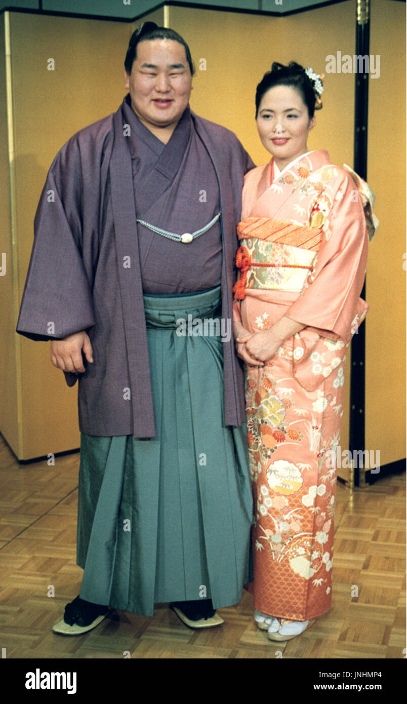 Asashoryu wife