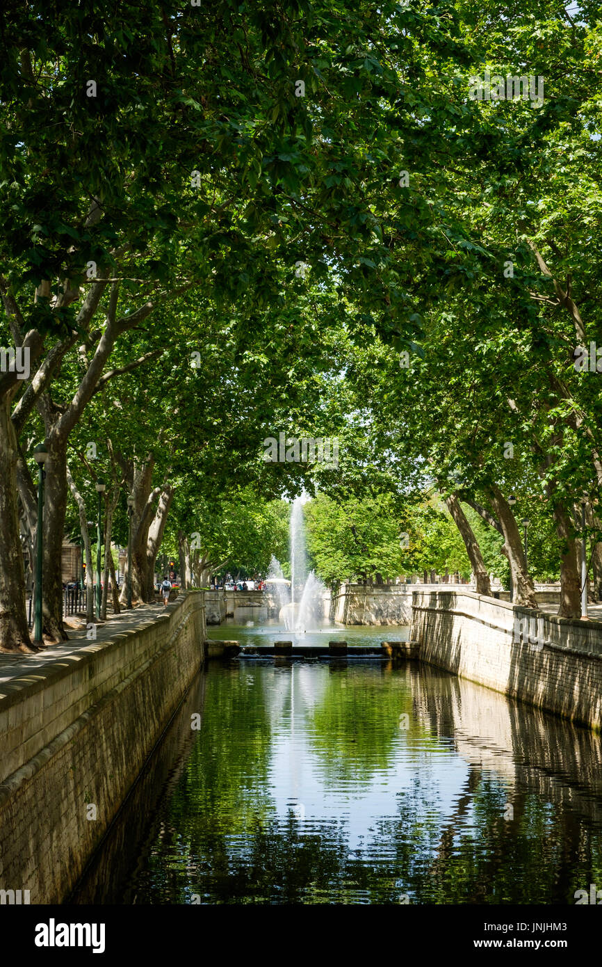 Les Jardins de la Fontaine, Quai de la Fontaine, Nimes, France Stock Photo