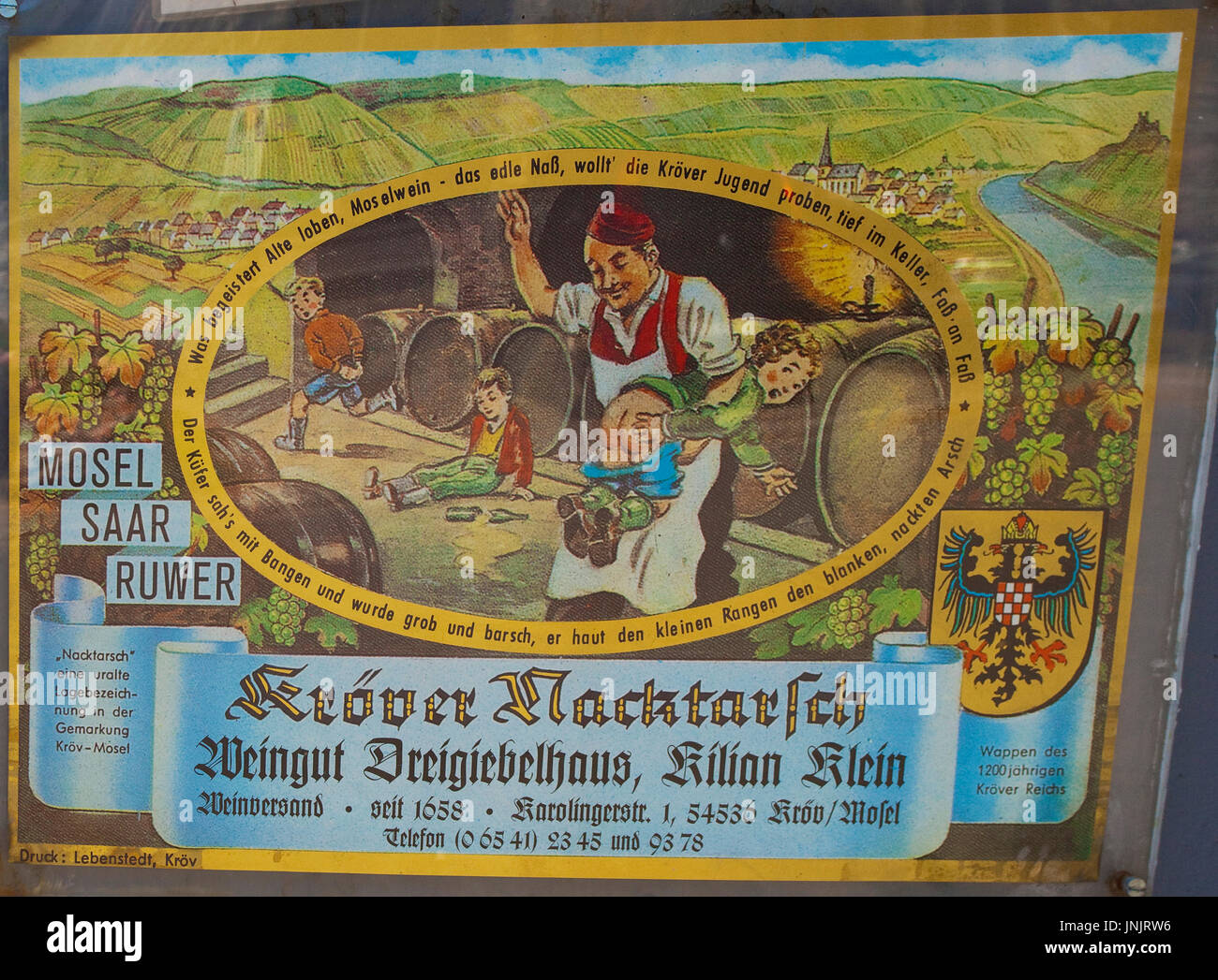 Weinetikett Kröver Nacktarsch, eine der bekanntesten Weinmarken der Mosel, Kröv, Mosel, Mittelmosel, Rheinland-Pfalz, Deutschland, Europa | Wine label Stock Photo
