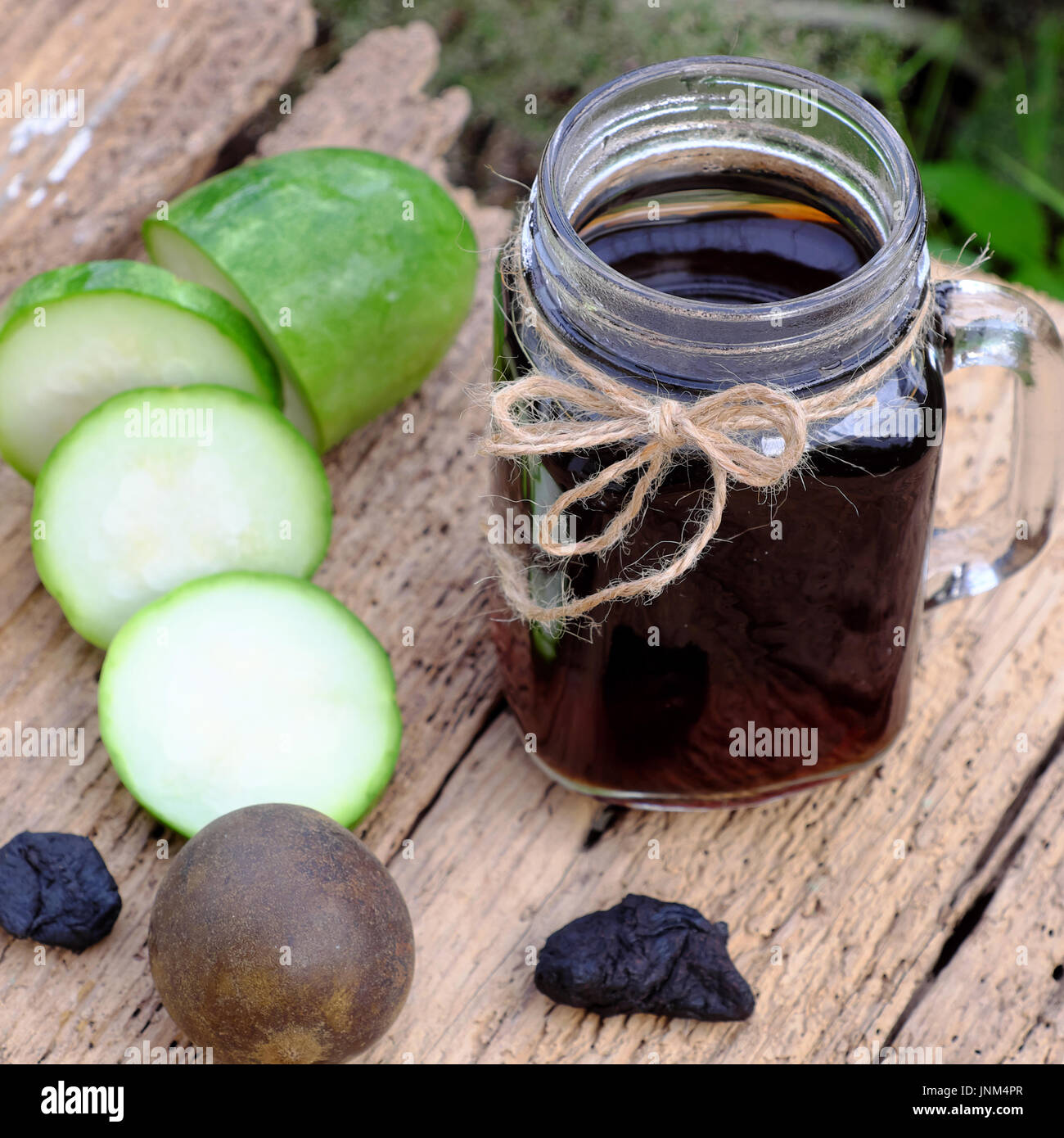 Antipyretic beverage for hot day, wax gourd tea, a popular drinks at